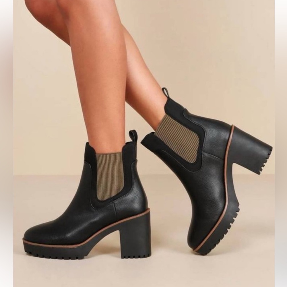 Chinese Laundry Ankle Boots